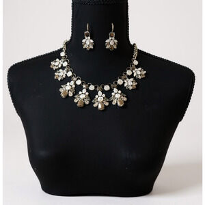 BORUN Swarovski Crystal Necklace & Earrings Set | Opal Gray Rhodium Finish